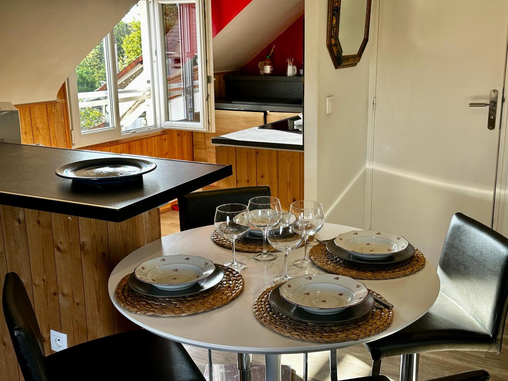 Appartement Cosy Chelles Chelles  Luaran gambar